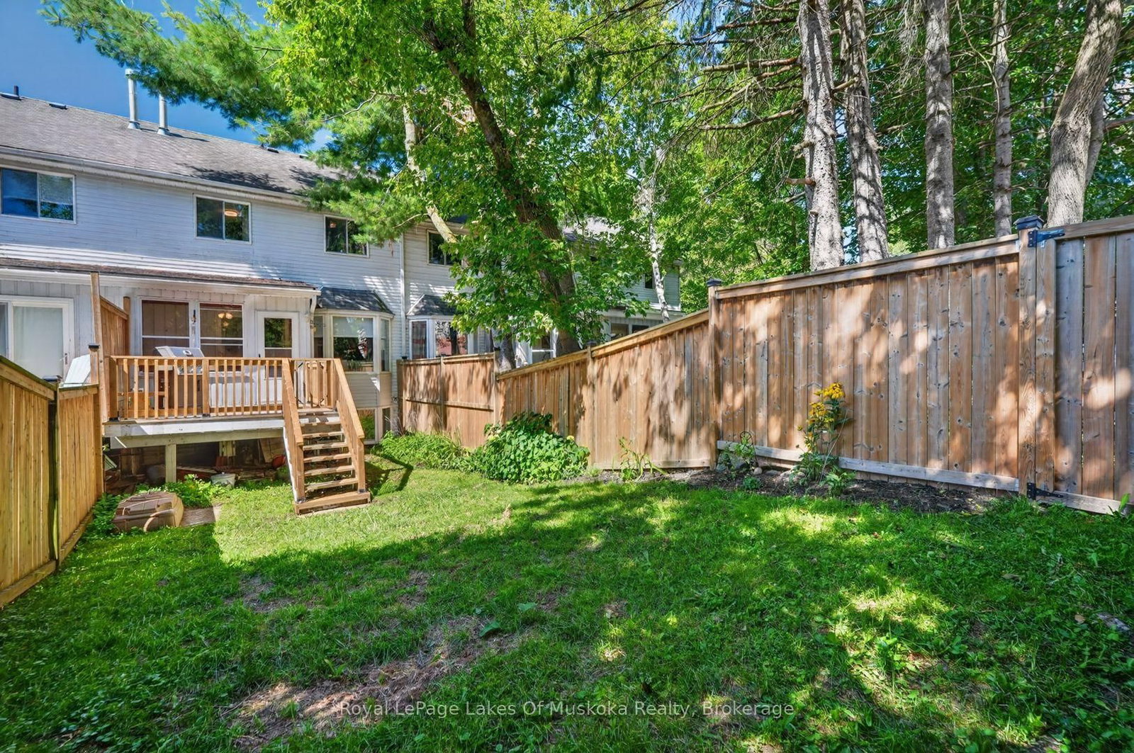 570 John Street S • Gravenhurst, ON photo 40