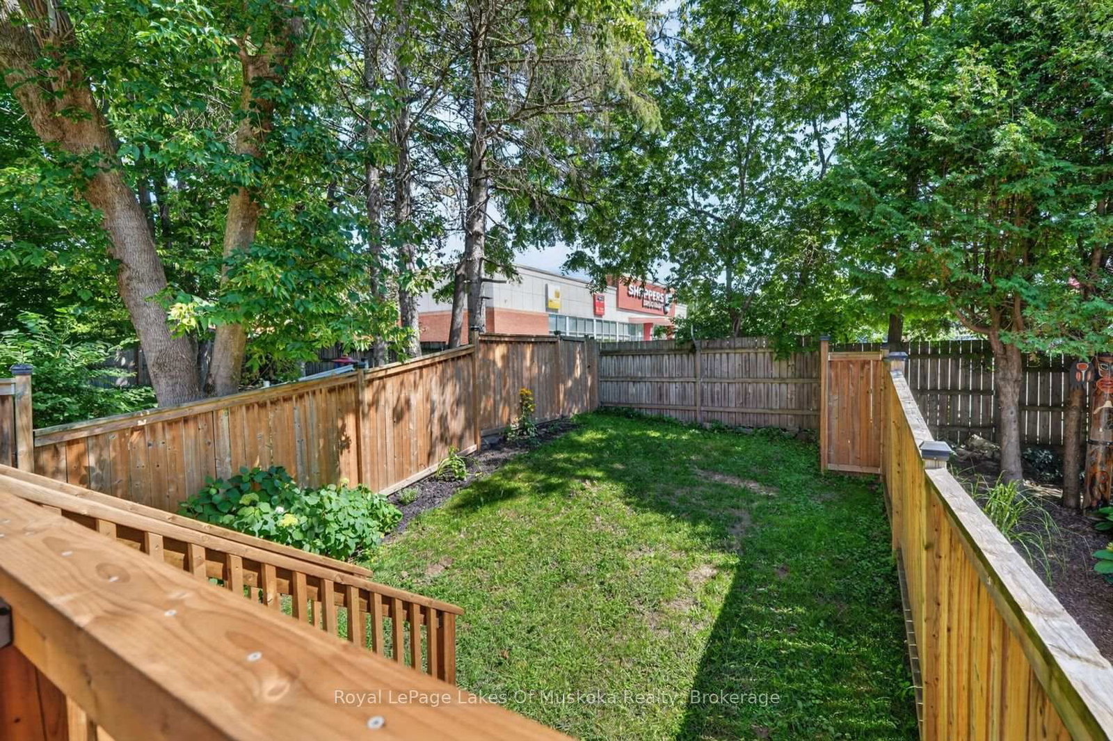 570 John Street S • Gravenhurst, ON photo 44
