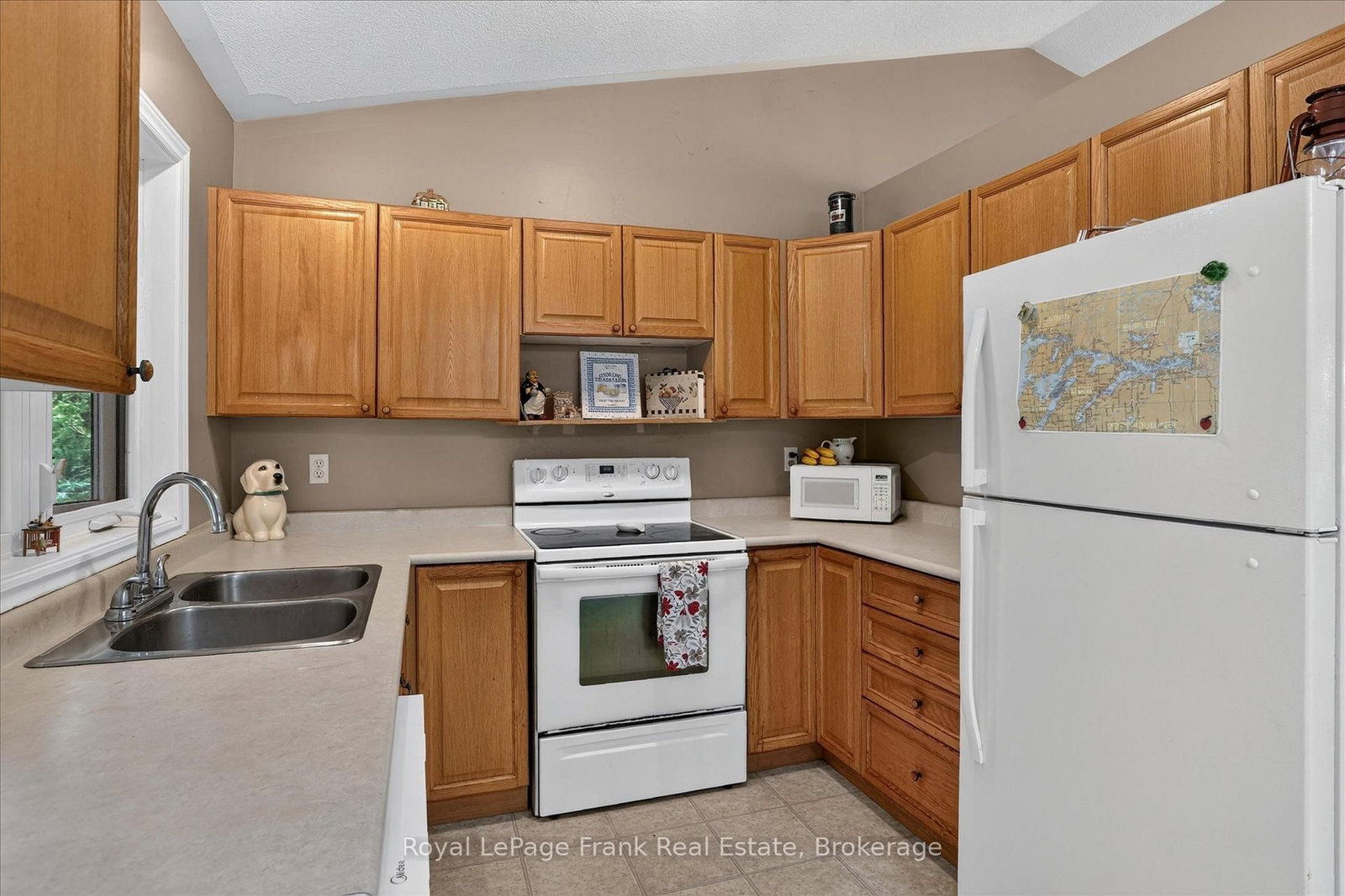 124 Sumcot Drive • Trent Lakes, ON photo 19