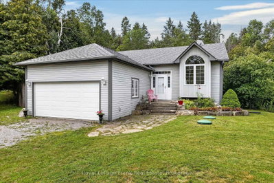 124 Sumcot Drive • Trent Lakes, ON photo 2