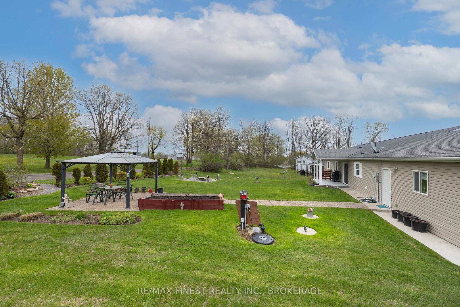 463 Drive In Road • Greater Napanee, ON photo 37