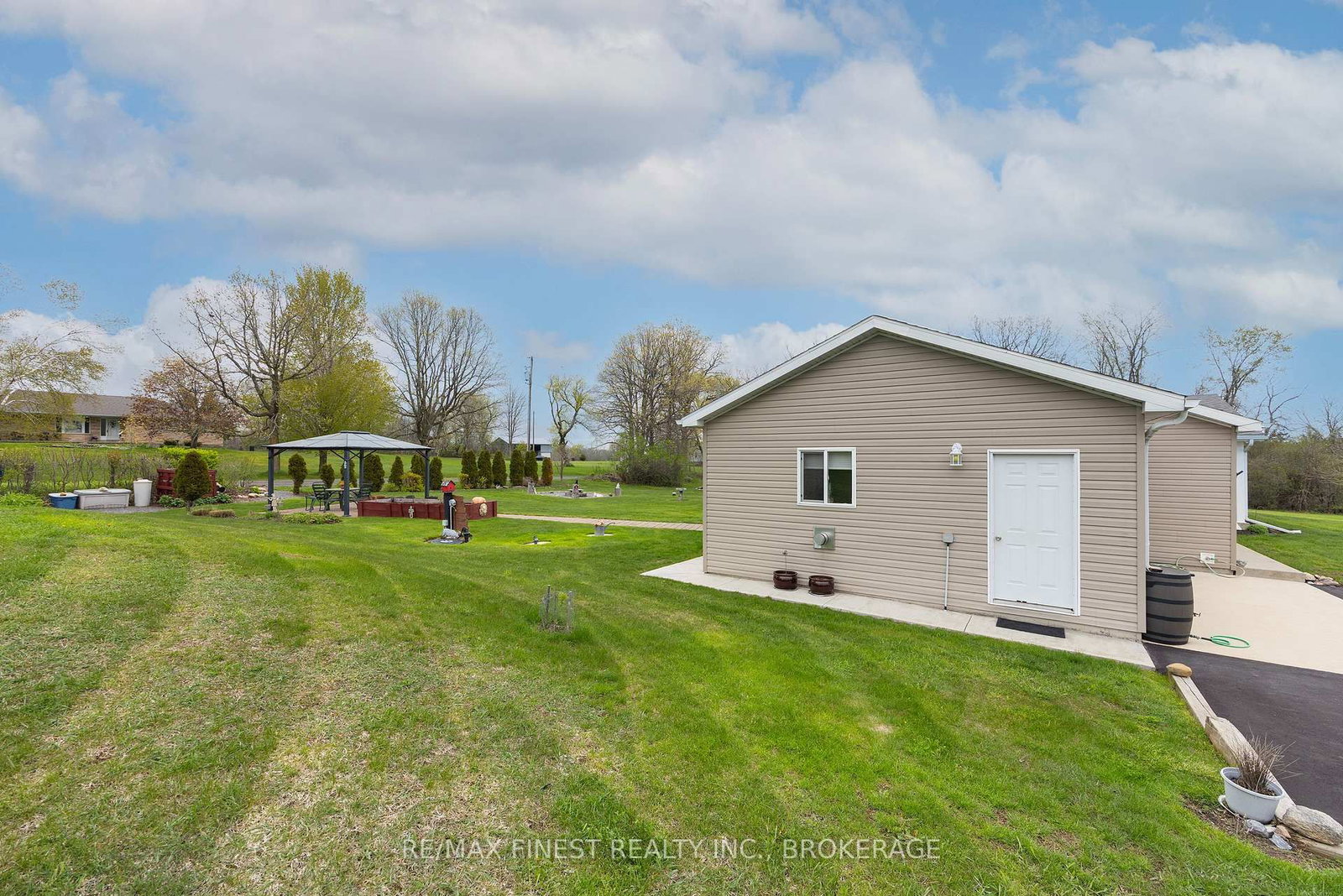463 Drive In Road • Greater Napanee, ON photo 44
