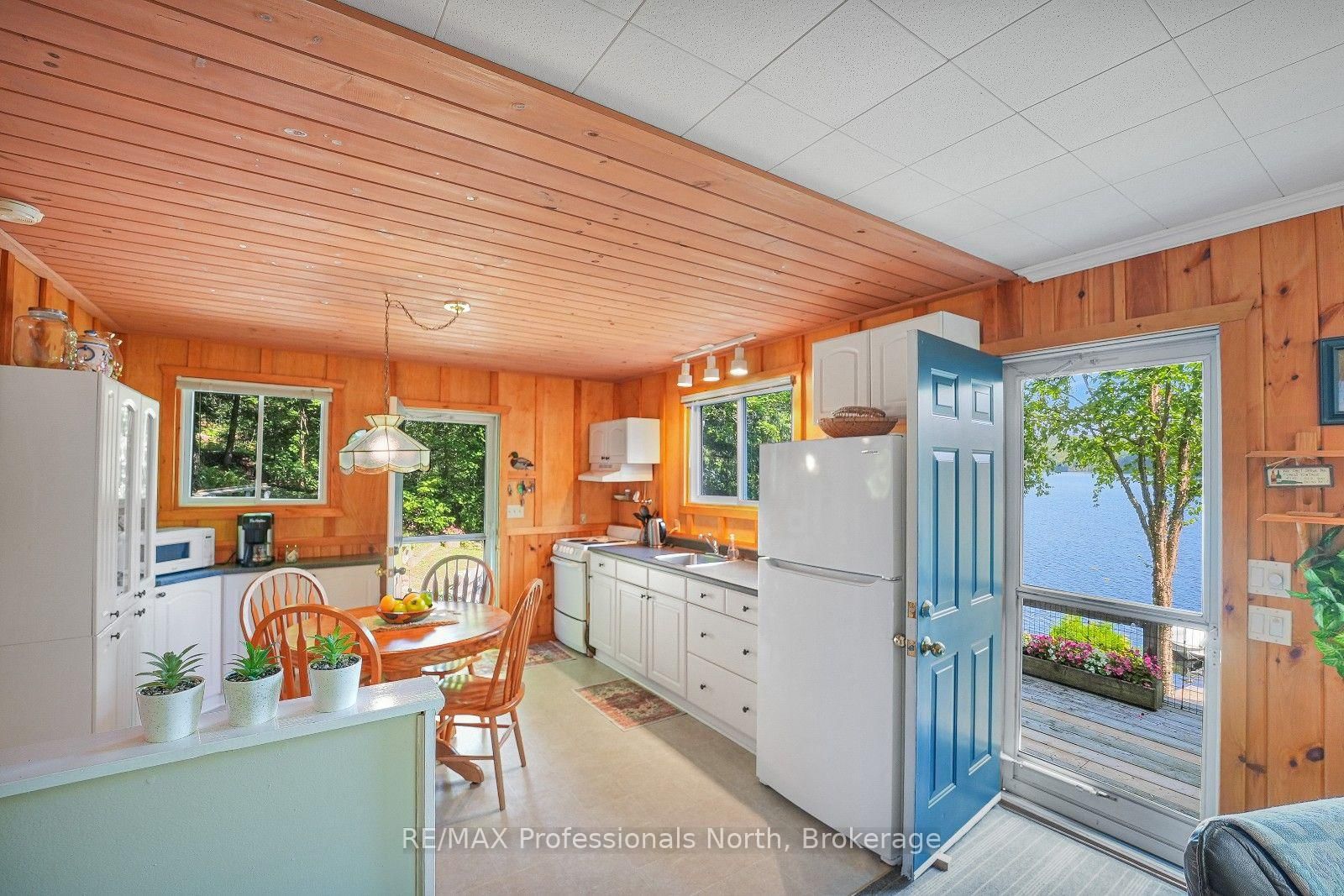 1017 Pickerel Lane • Highlands East, ON photo 20