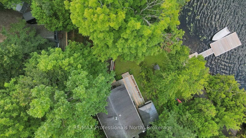 1017 Pickerel Lane