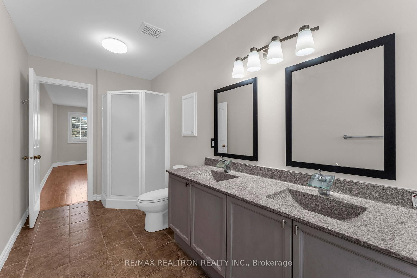 1422 Stoneridge Drive • Kingston, ON photo 36