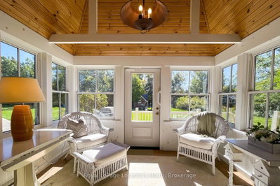 202 Snowbridge Way • Blue Mountains, ON photo 6