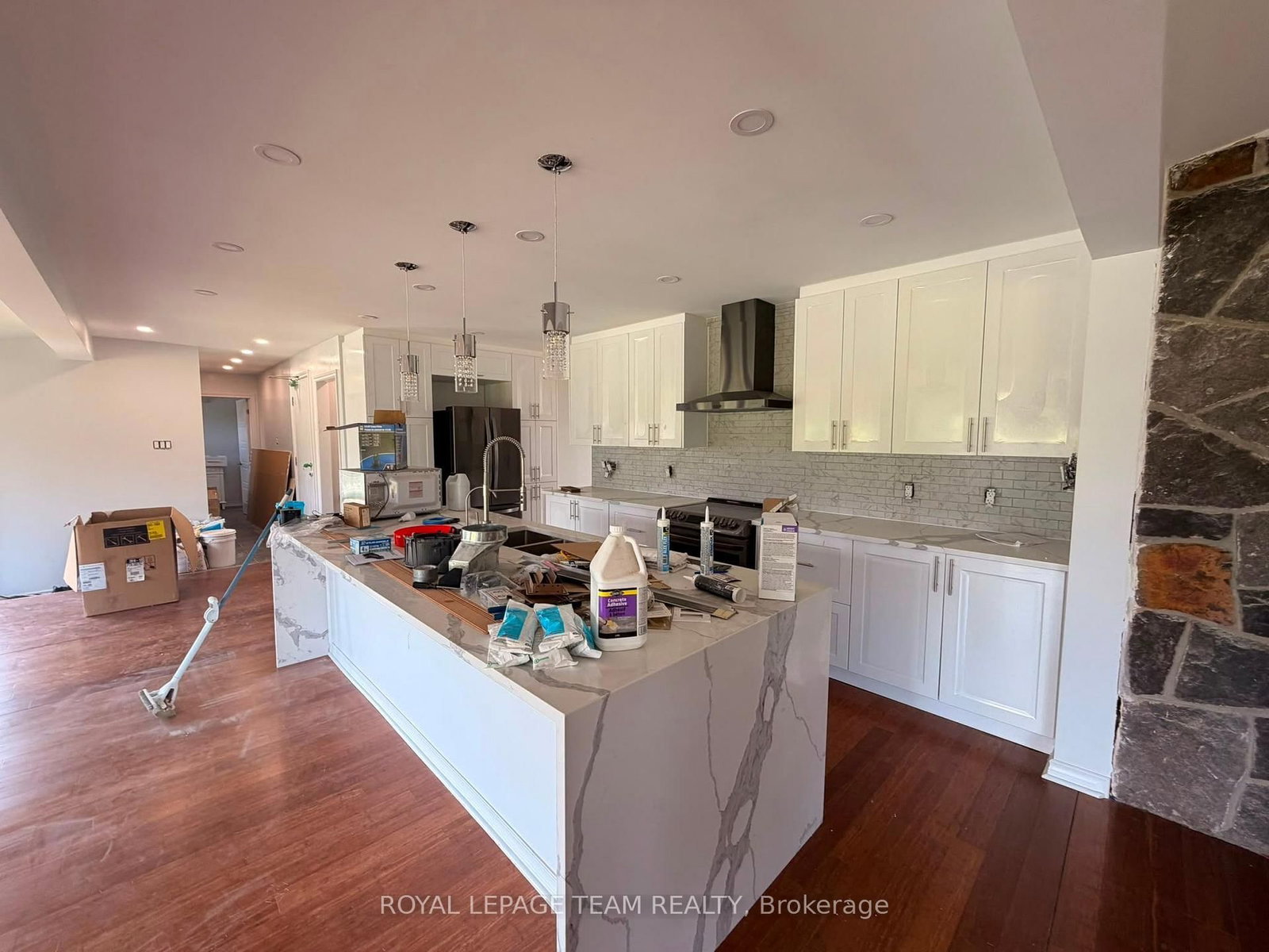 3084 Woodkilton Road • Ottawa, ON photo 30