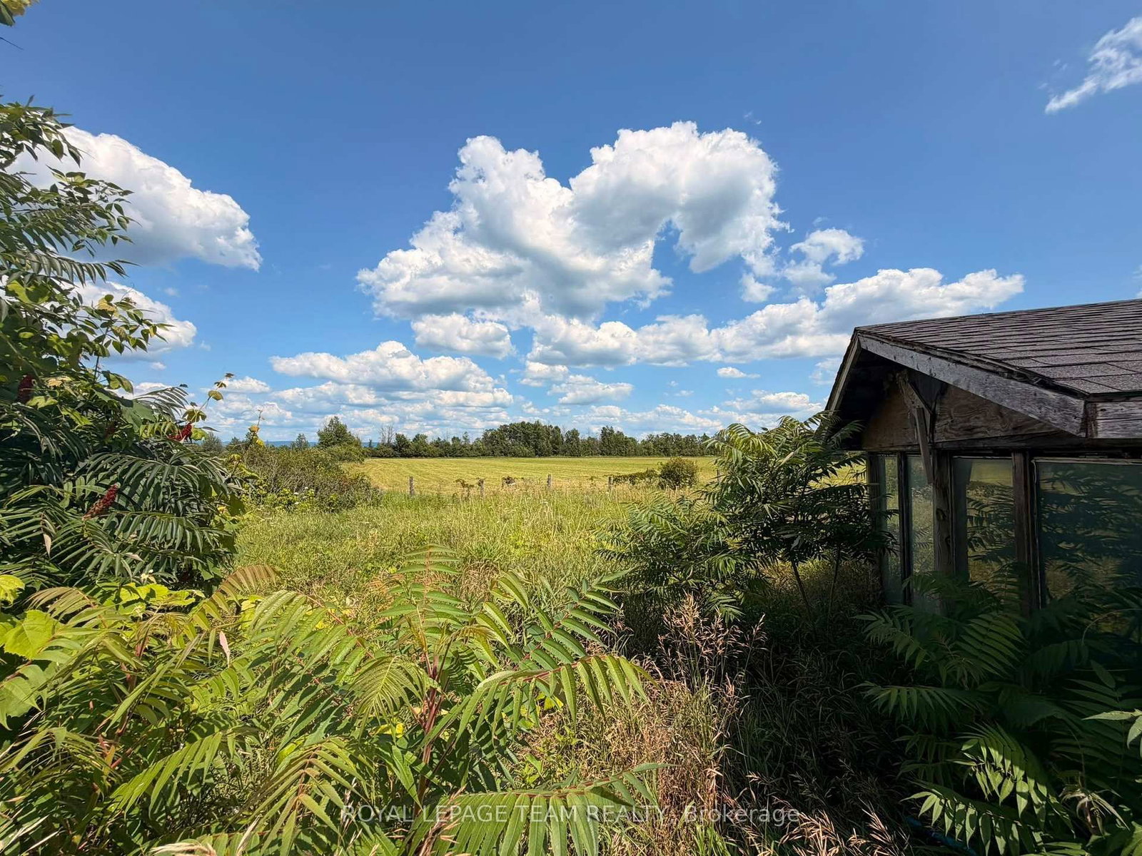 3084 Woodkilton Road • Ottawa, ON photo 49