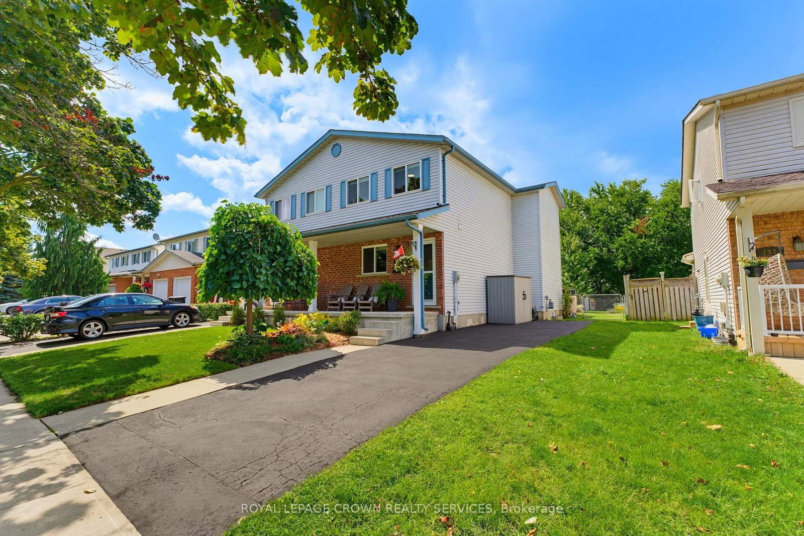 Semi-Detached House sold at 195 Grulke Street, Kitchener, Ontario, N2A 2S6 - MLS: X13723436