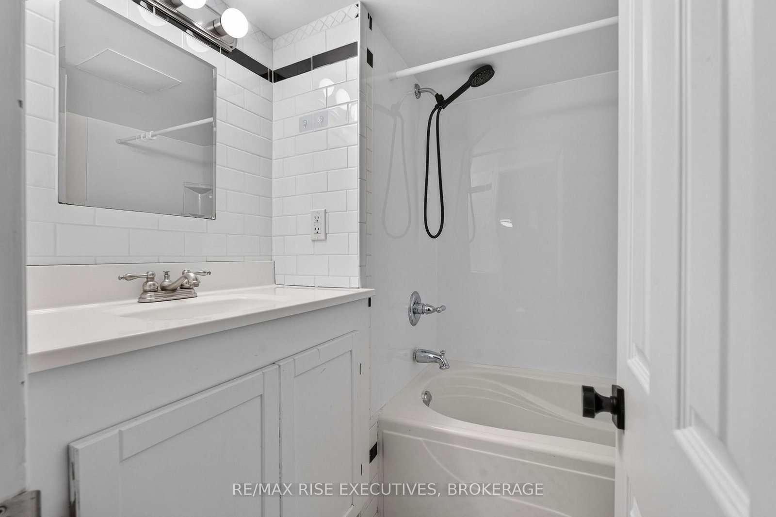 48 Elm Street • Kingston, ON photo 20
