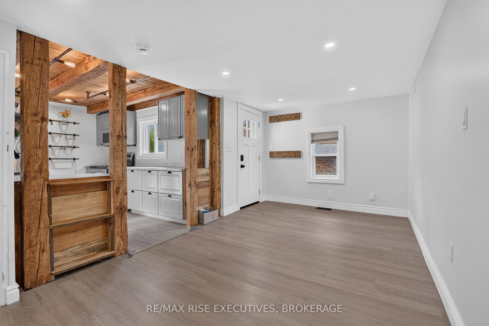 48 Elm Street • Kingston, ON photo 6