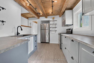 48 Elm Street • Kingston, ON photo 9