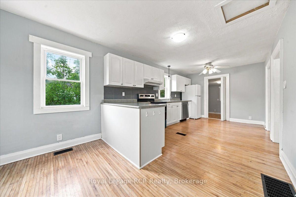 397 27th Street W • Owen Sound, ON photo 12
