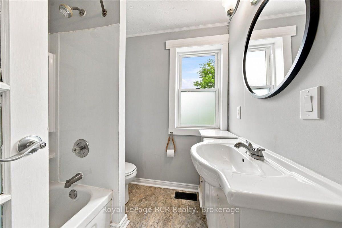 397 27th Street W • Owen Sound, ON photo 25