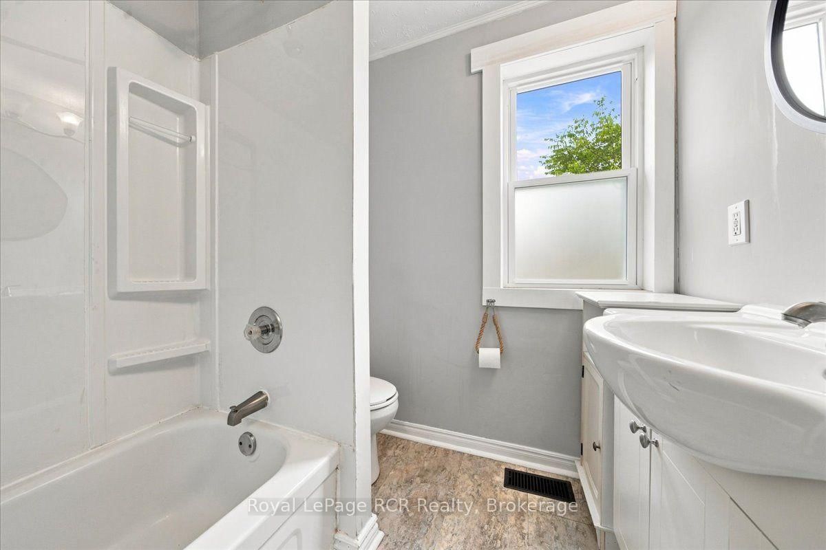 397 27th Street W • Owen Sound, ON photo 26