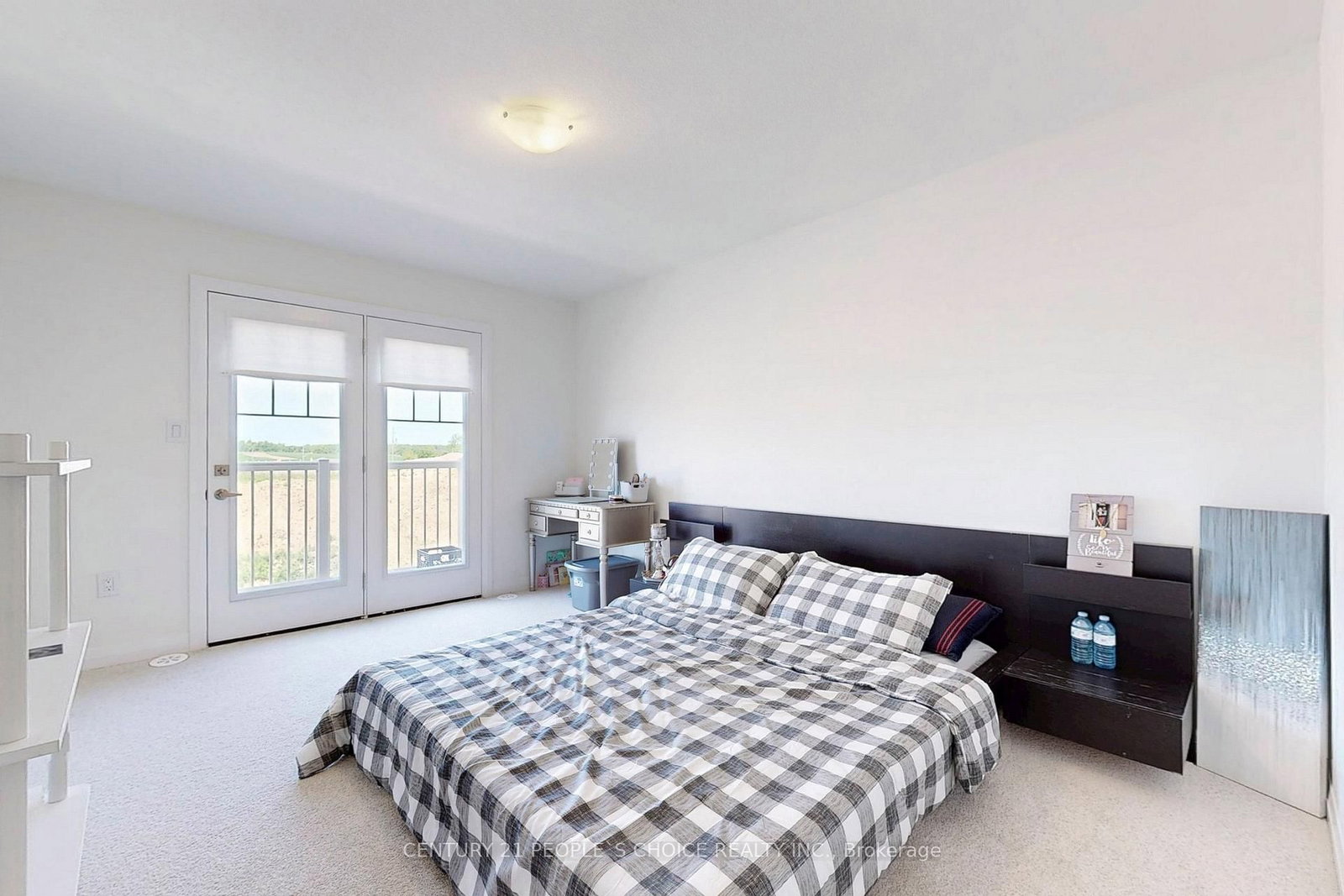 19 Central Market Drive • Haldimand, ON photo 12