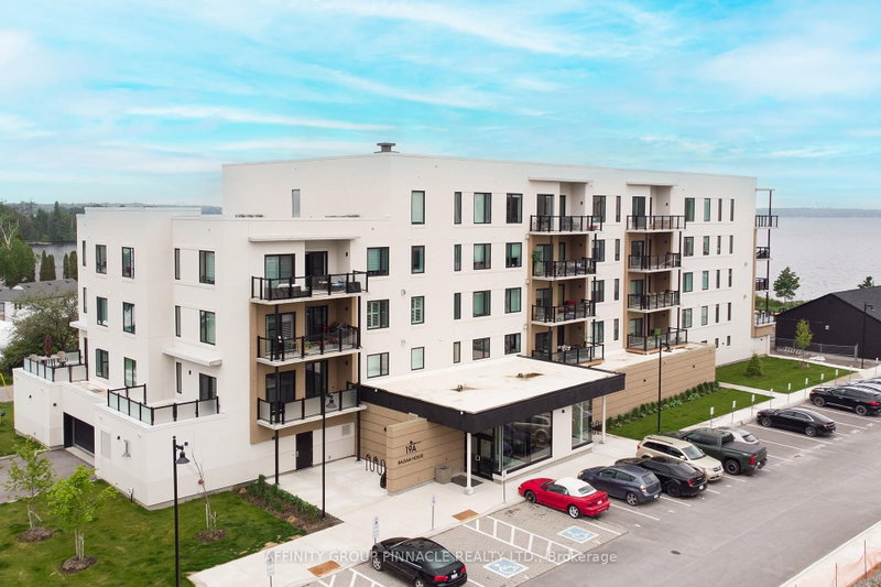 302 - 19 A West Street N