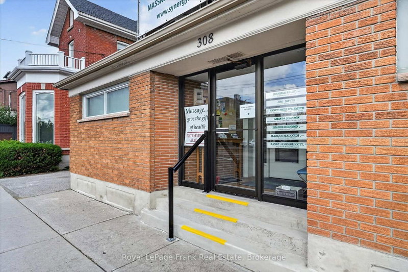 308 Charlotte St photo 5
