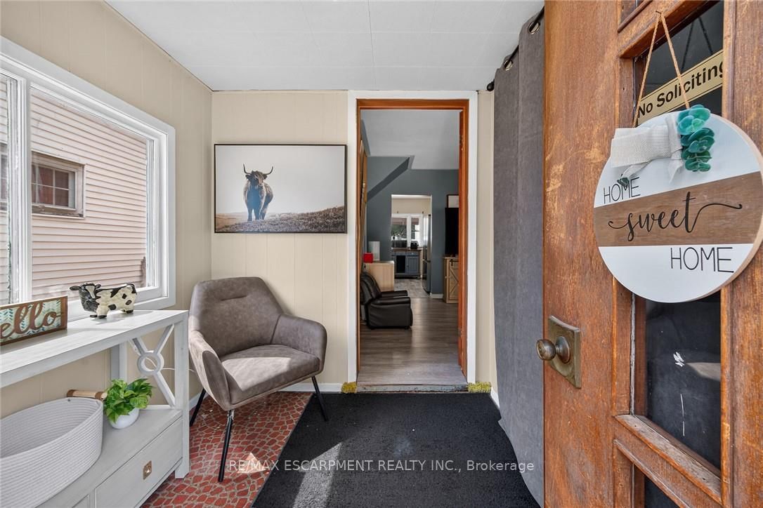 306 George Street • Haldimand, ON photo 2