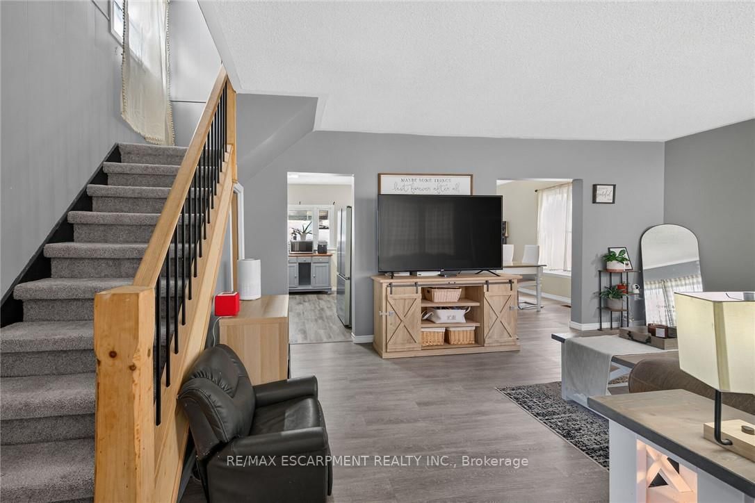 306 George Street • Haldimand, ON photo 4