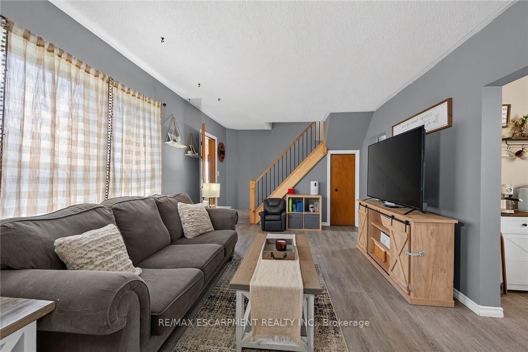 306 George Street • Haldimand, ON photo 5