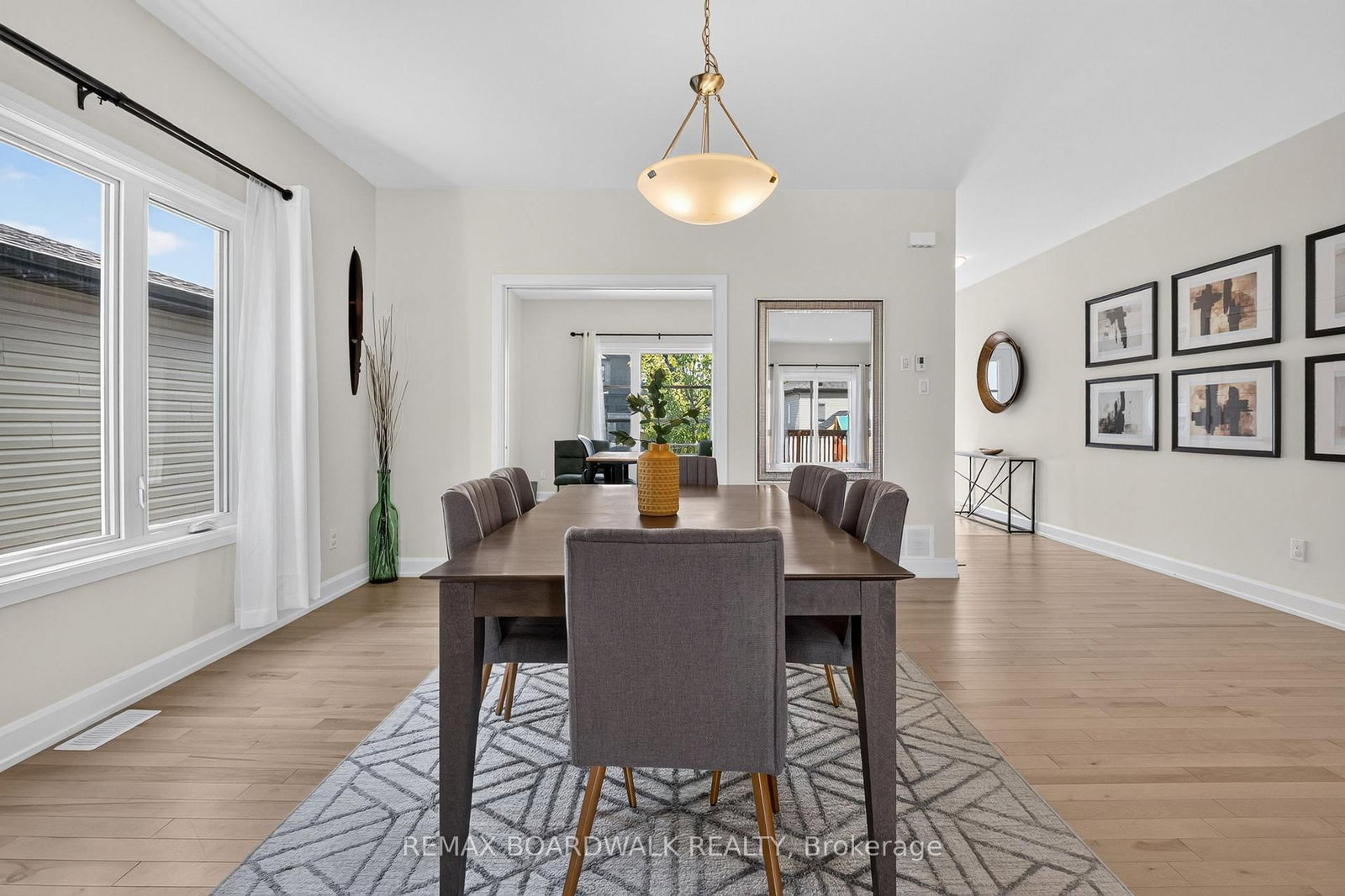 340 Moonlight Drive • Russell, ON photo 14