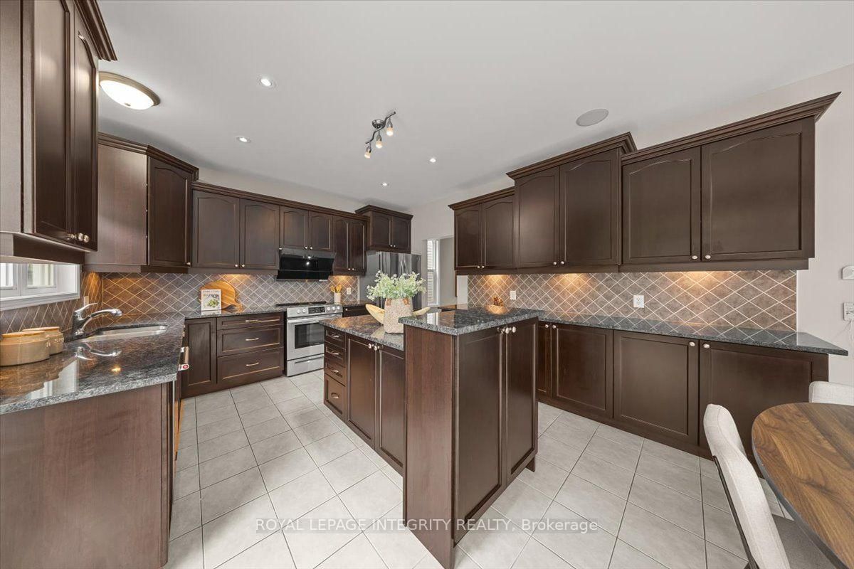 322 Maxwell Bridge Road • Ottawa, ON photo 21