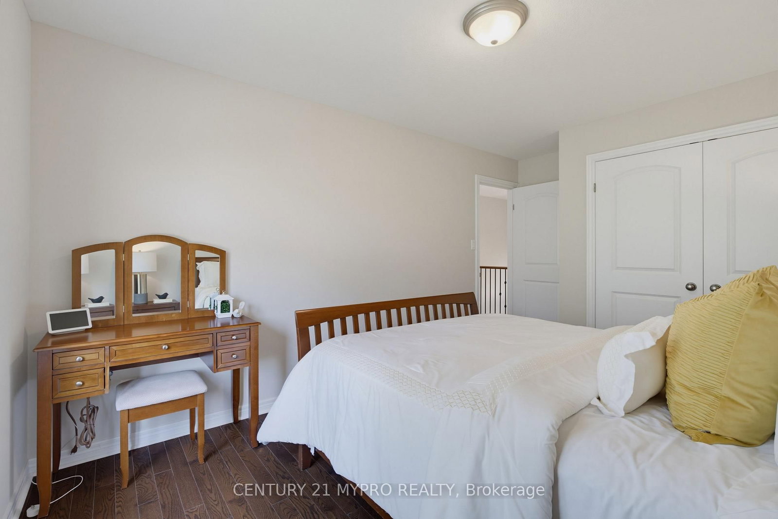 223 Elderberry Avenue • London North, ON photo 31
