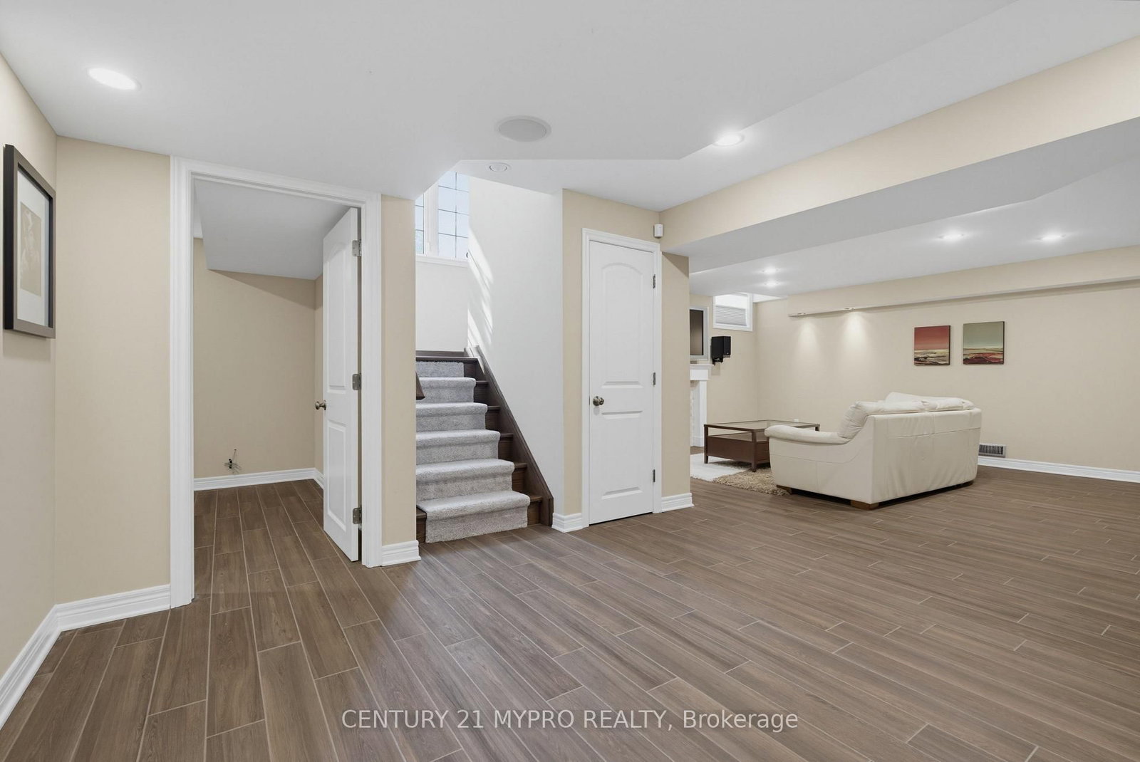 223 Elderberry Avenue • London North, ON photo 37