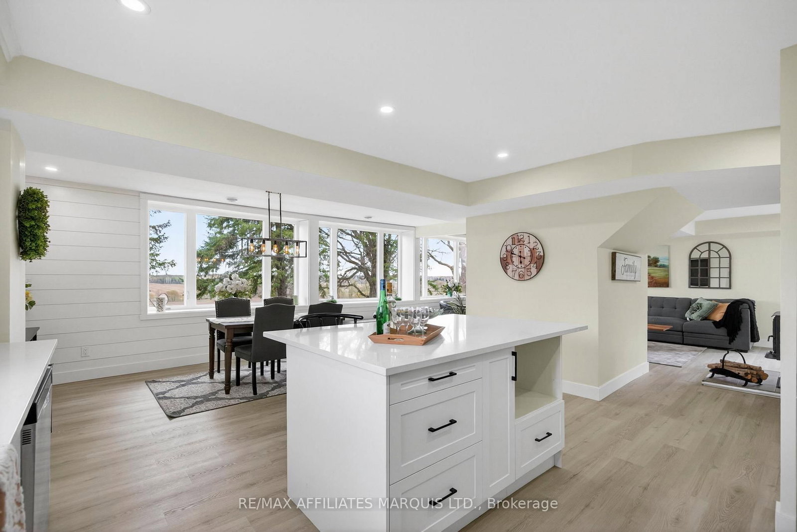 20033 Kenyon Conc Rd 4 Road • North Glengarry, ON photo 13