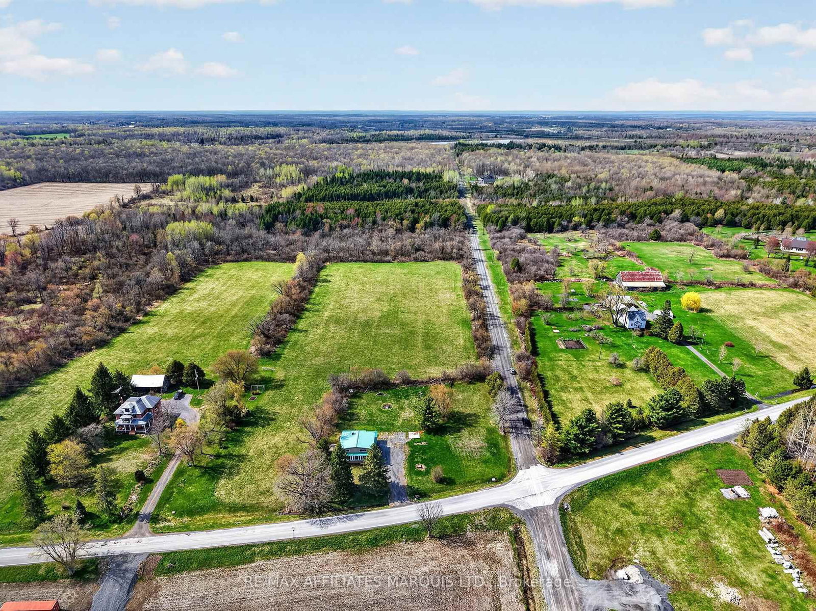 20033 Kenyon Conc Rd 4 Road • North Glengarry, ON photo 41