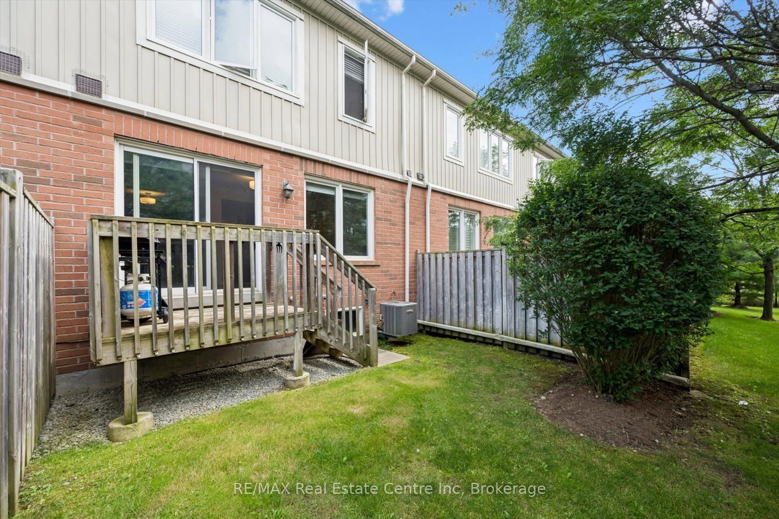 1035 Victoria Road S • #95 • Guelph, ON photo 19