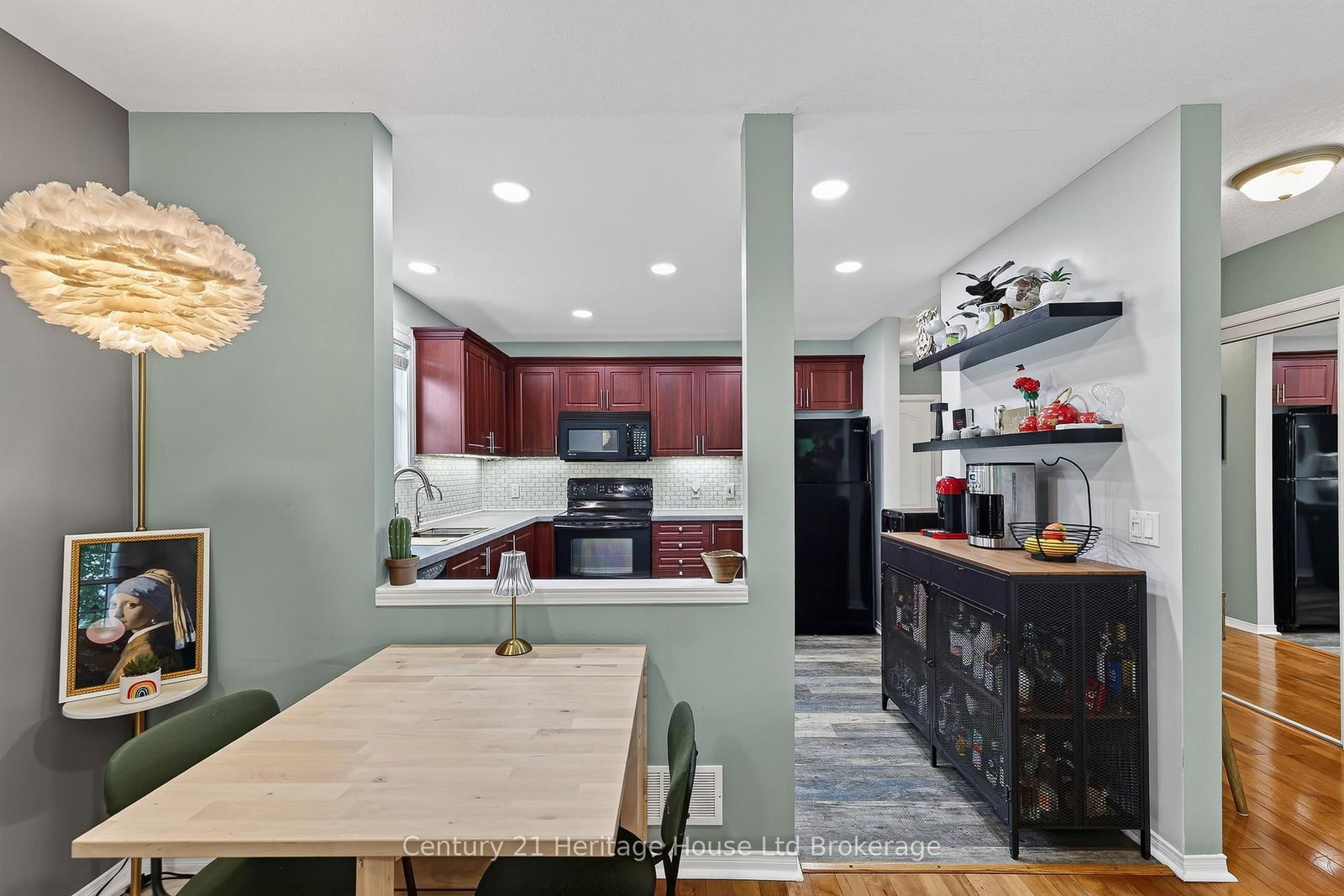 31 Owen Street • Ingersoll, ON photo 8