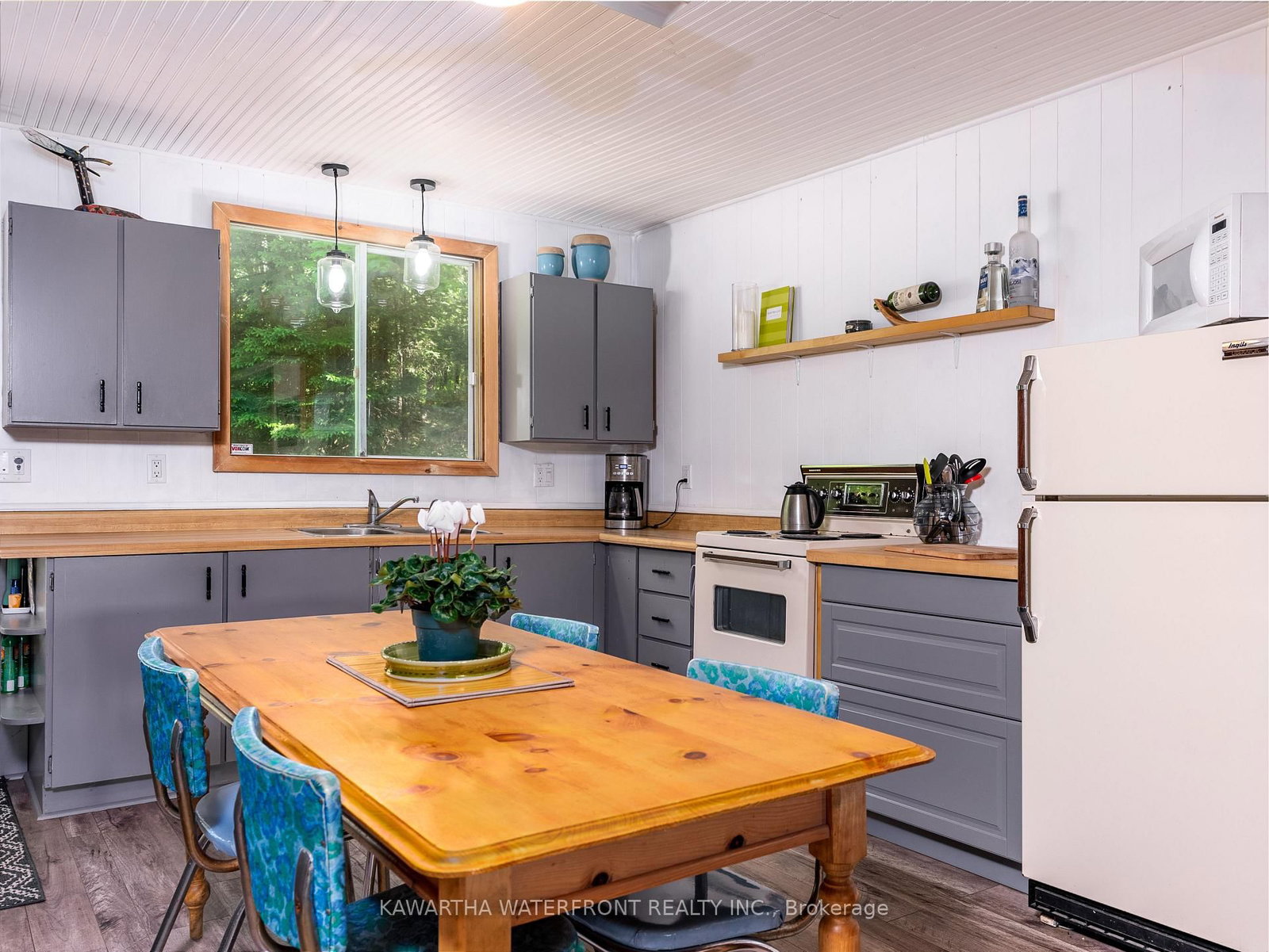 93 West Clear Bay Road • Trent Lakes, ON photo 18