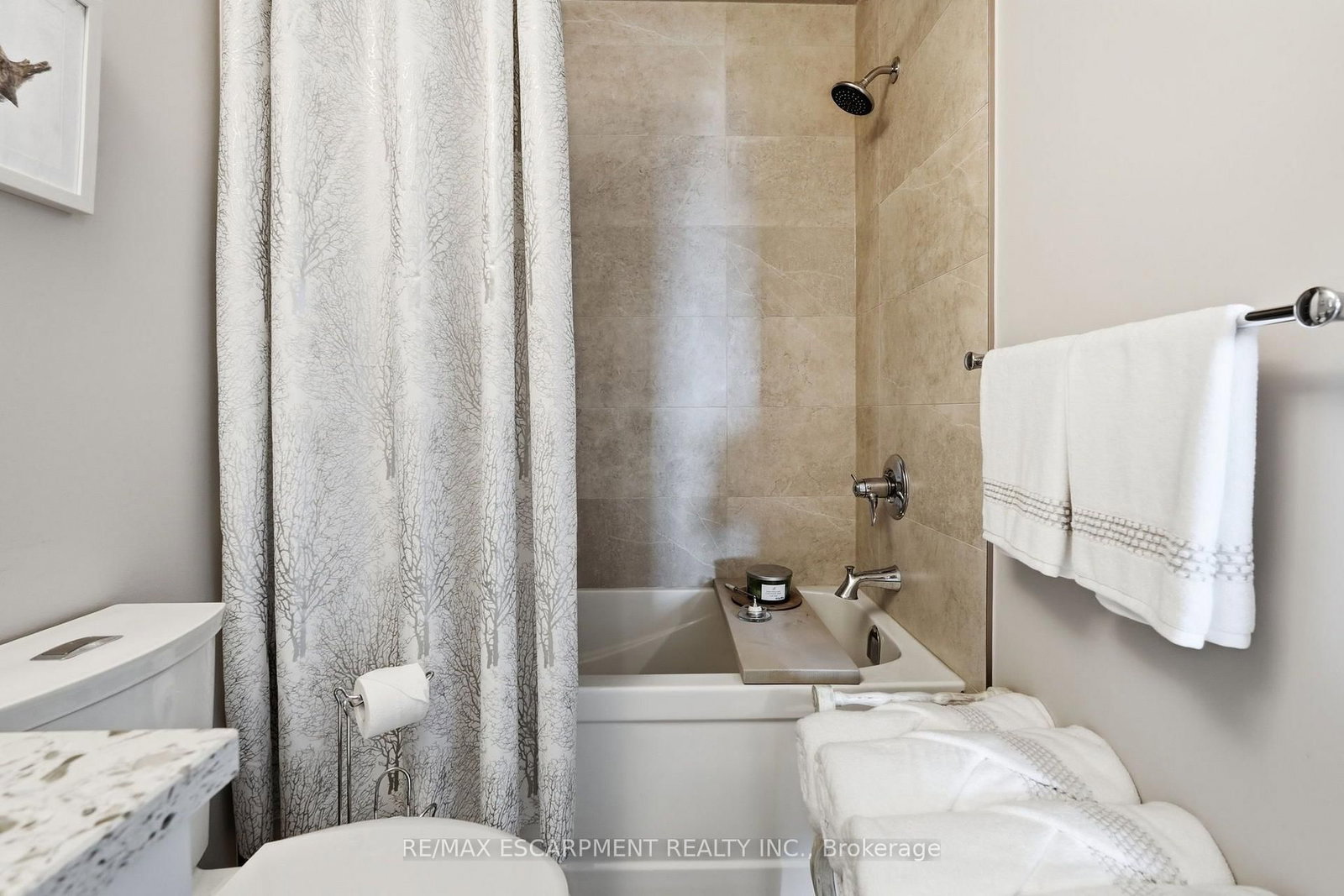 8 SLATER Court • Hamilton, ON photo 21