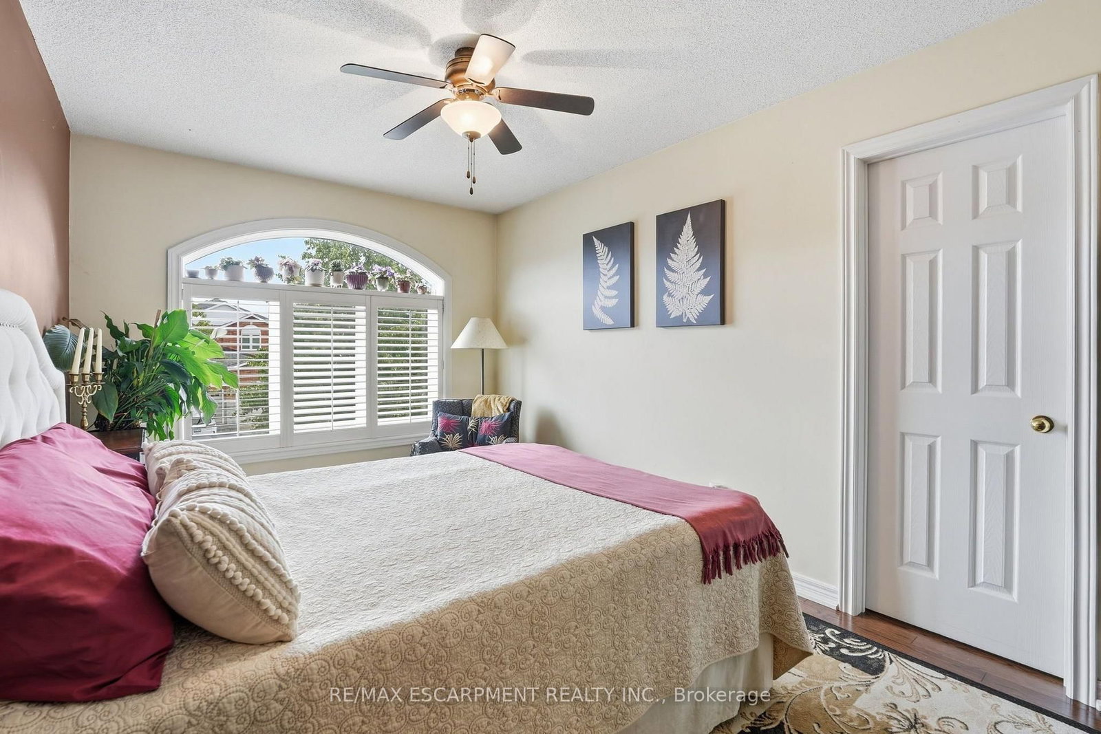 8 SLATER Court • Hamilton, ON photo 28
