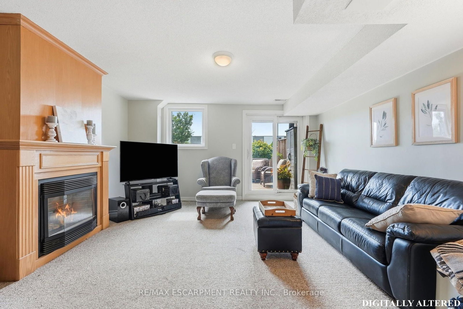 8 SLATER Court • Hamilton, ON photo 34