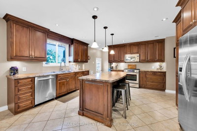 757 4TH LINE Road • Haldimand, ON photo 3