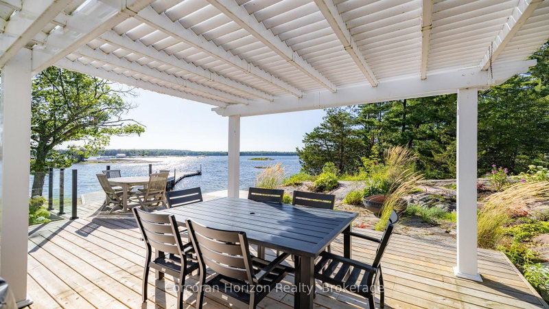 4476 Island 1040/Little Beausoleil Island photo 4