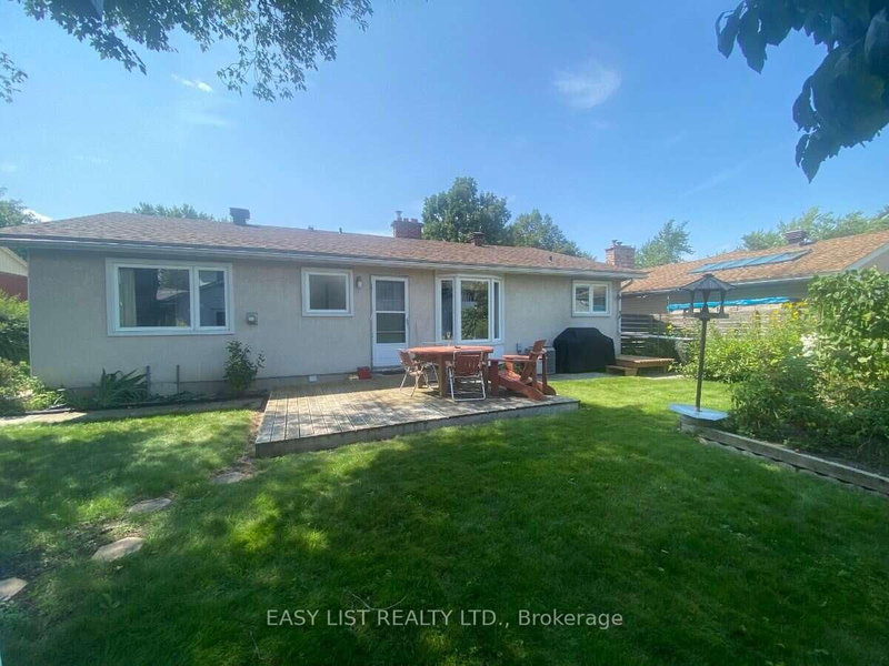 2154 Dutton Crescent