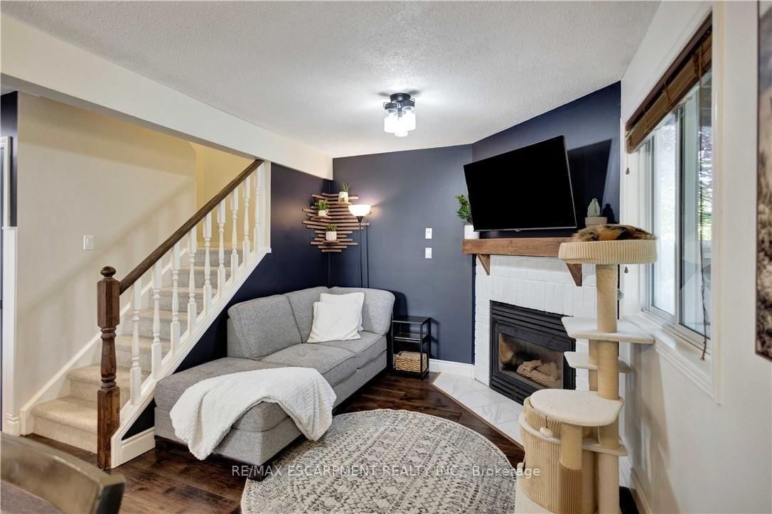 26 Scottacres Boulevard • Haldimand, ON photo 8