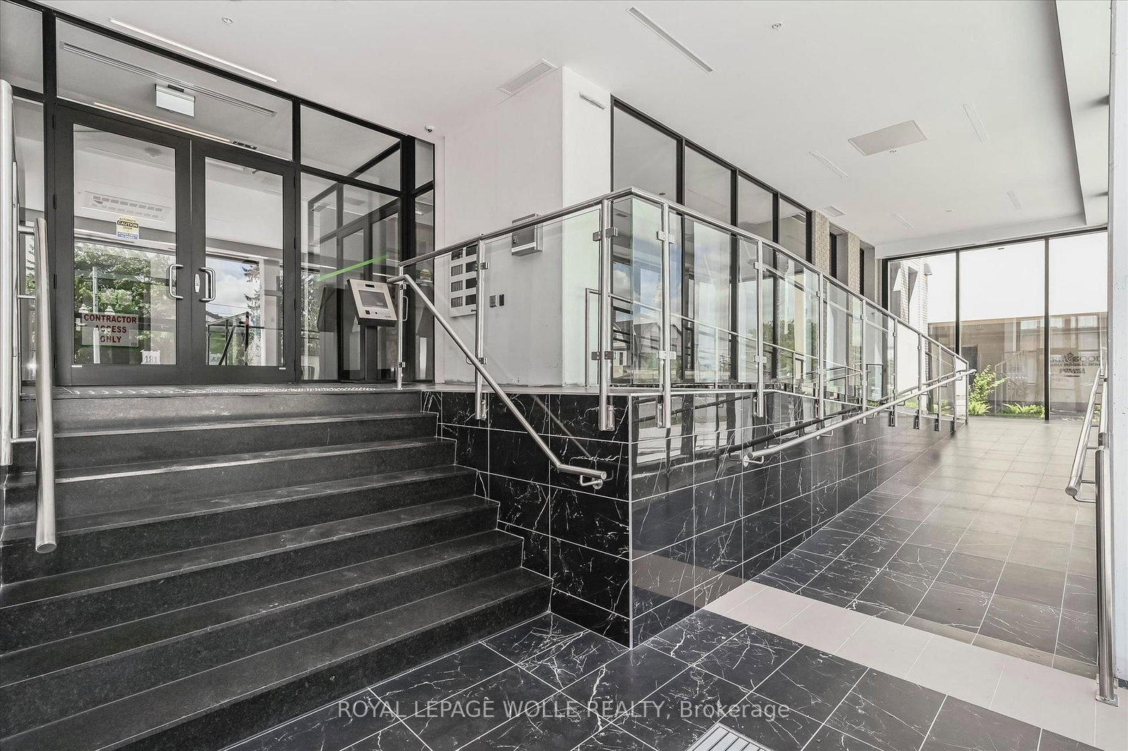 181 King Street S • #4 • Waterloo, ON photo 6