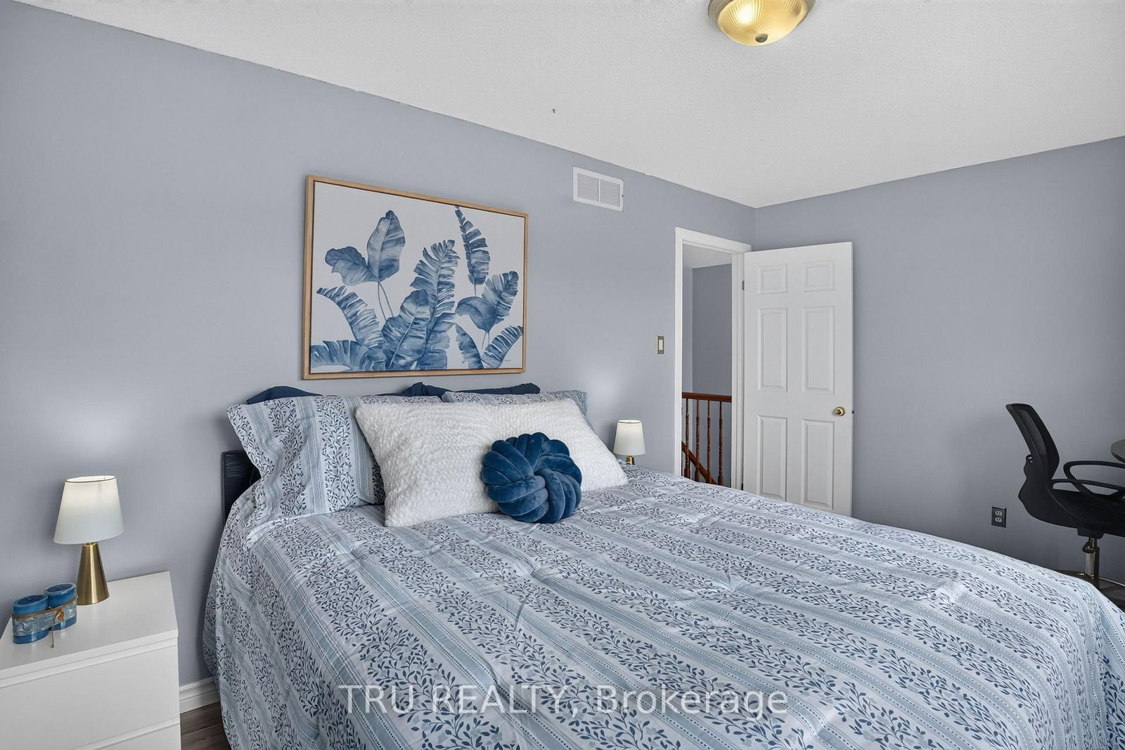 57 Golflinks Drive • Ottawa, ON photo 25
