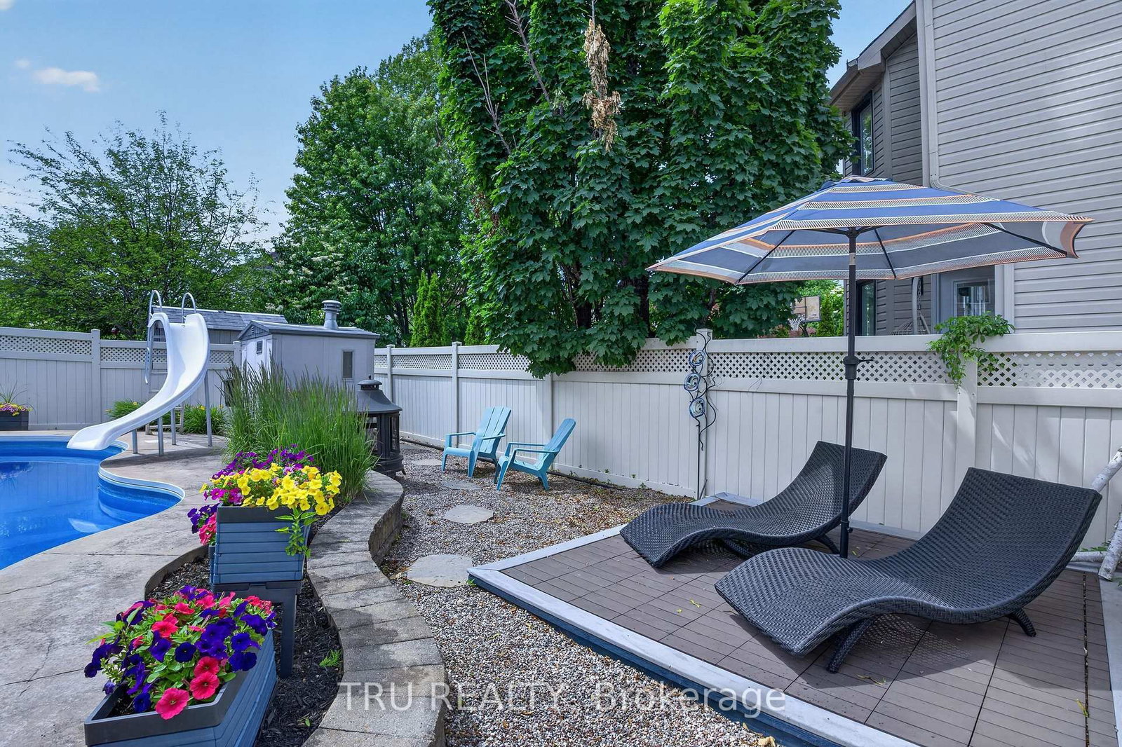 57 Golflinks Drive • Ottawa, ON photo 39