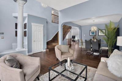 57 Golflinks Drive • Ottawa, ON photo 5