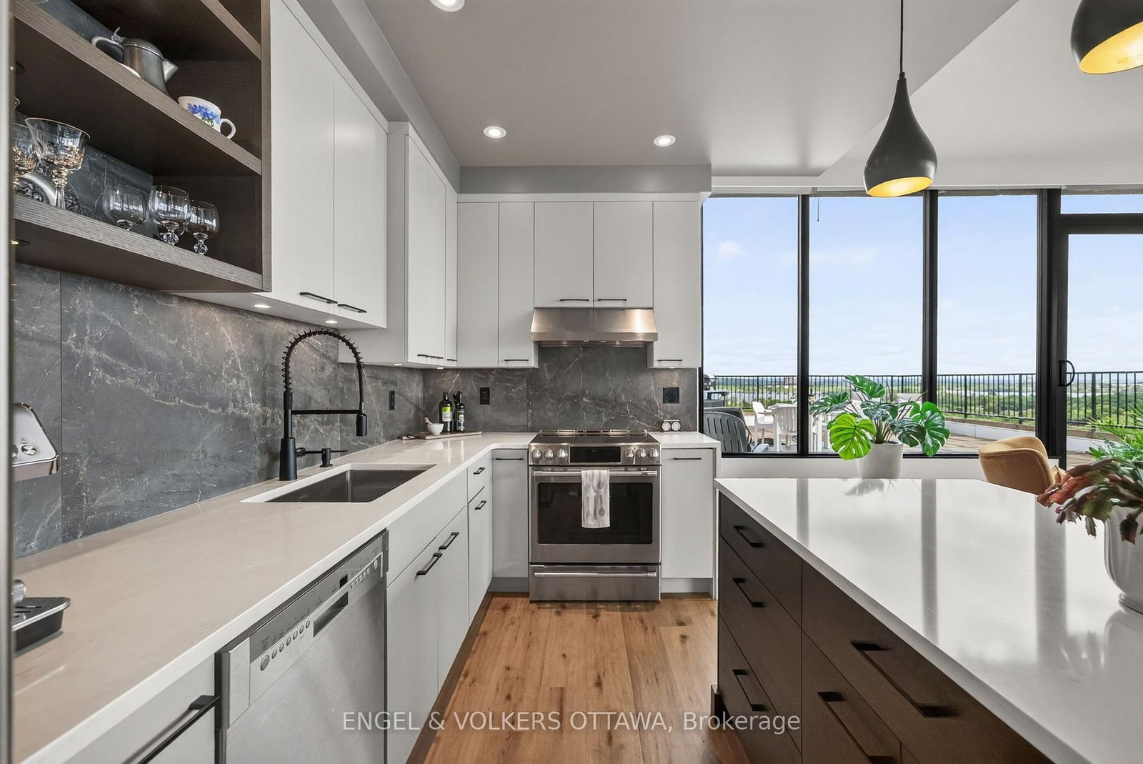 370 Dominion Avenue • #EX2 • Ottawa, ON photo 10