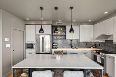 370 Dominion Avenue • #EX2 • Ottawa, ON photo 8
