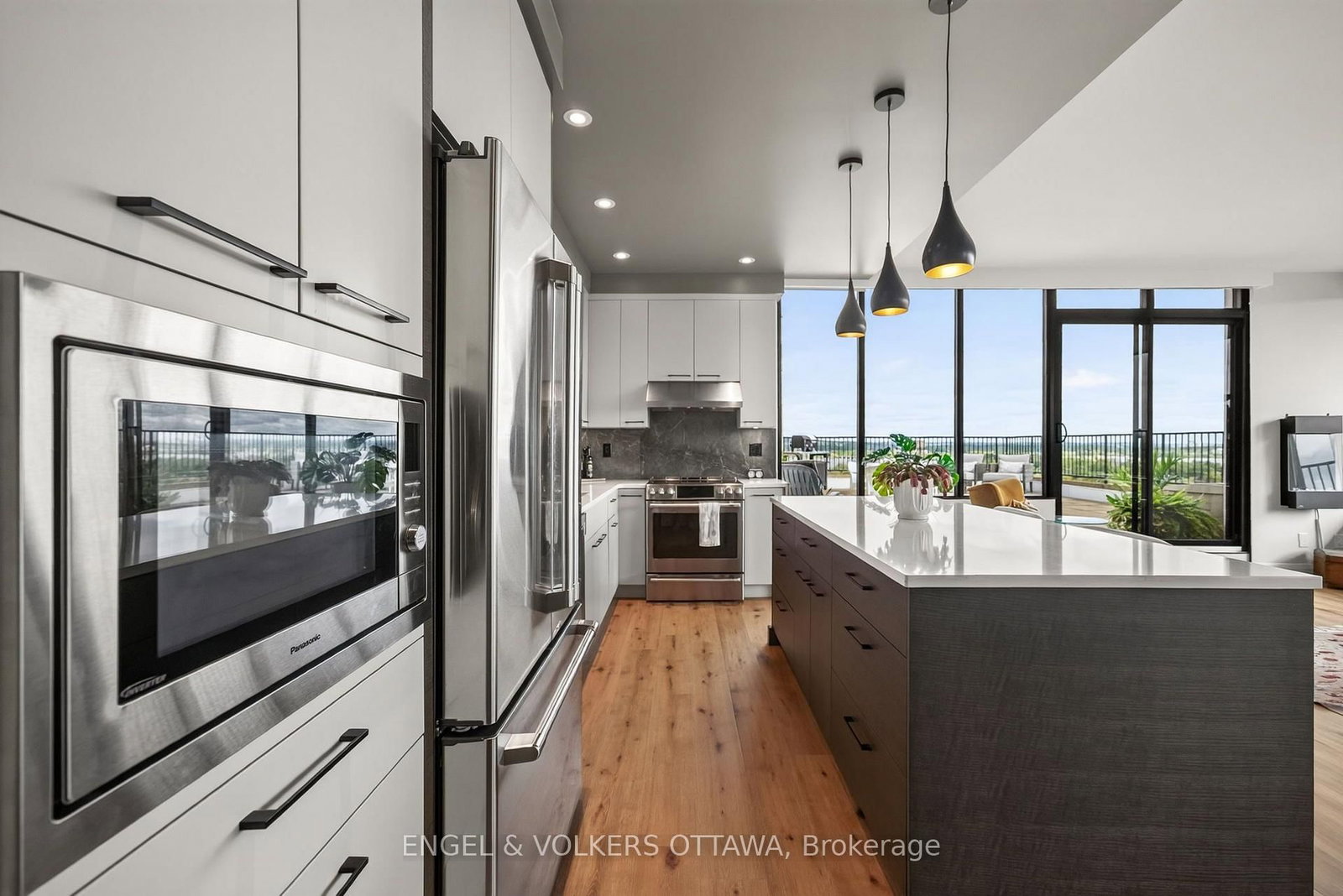 370 Dominion Avenue • #EX2 • Ottawa, ON photo 9