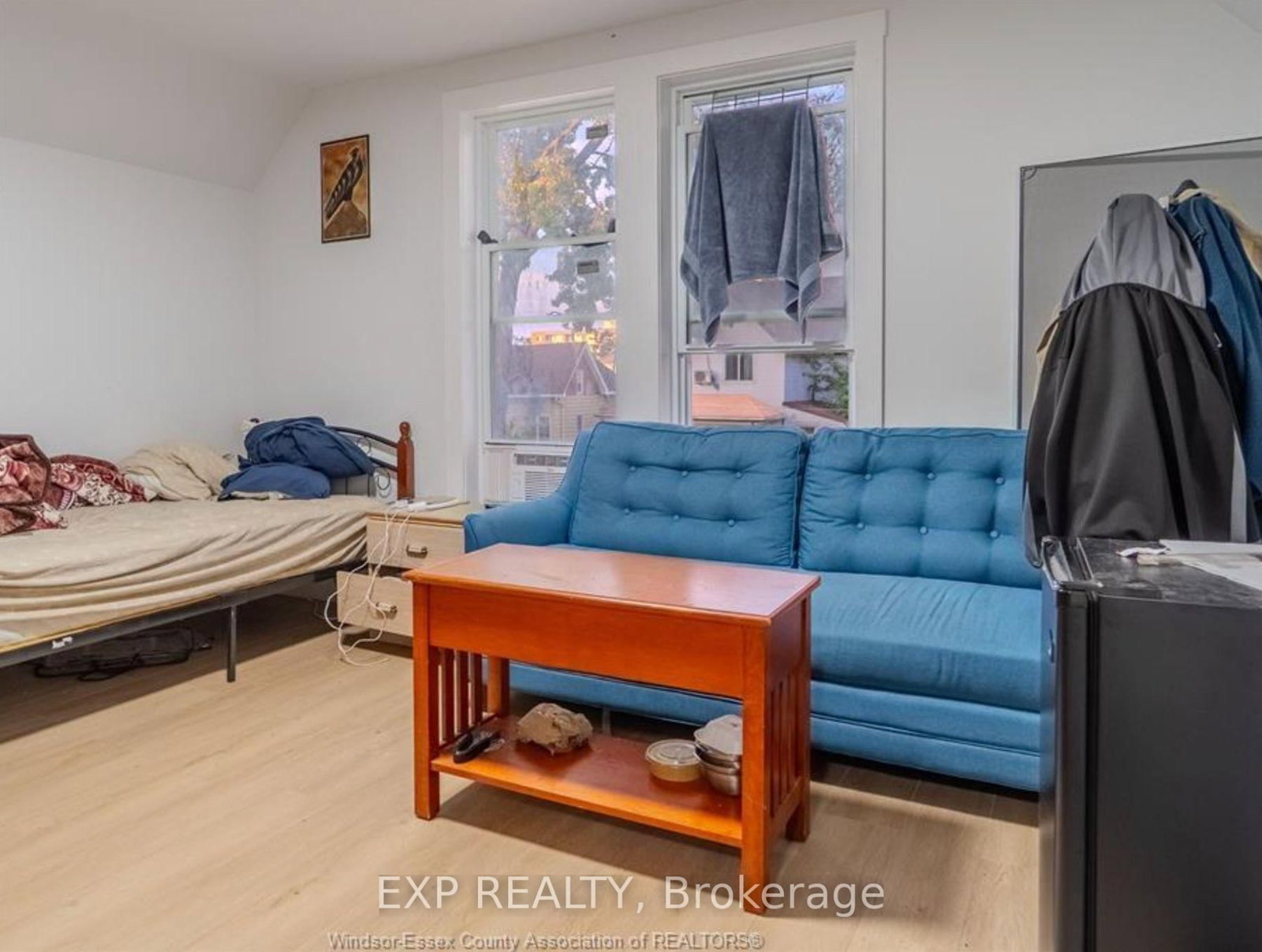 523 Caron Avenue • Windsor, ON photo 10