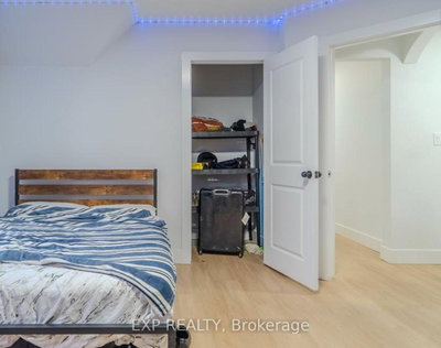 523 Caron Avenue • Windsor, ON photo 6